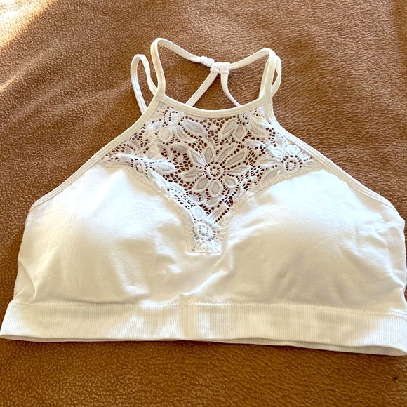 Beautiful white sexy bralette in size L/XL - Picture 1 of 4